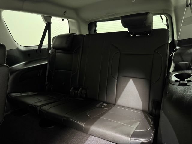 Certified 2020 GMC Yukon XL SLT w/ Premium Edition AWD/4WD image 28