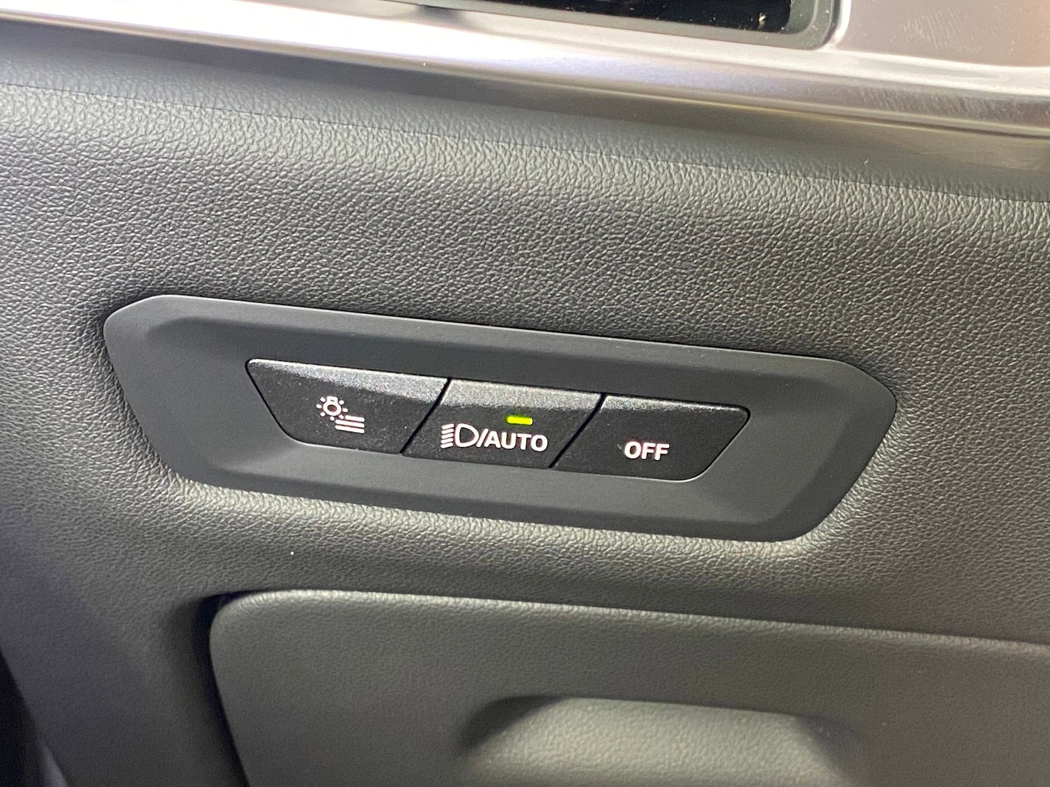 New 2026 BMW X5 sDrive40i w/ Premium Package image 28