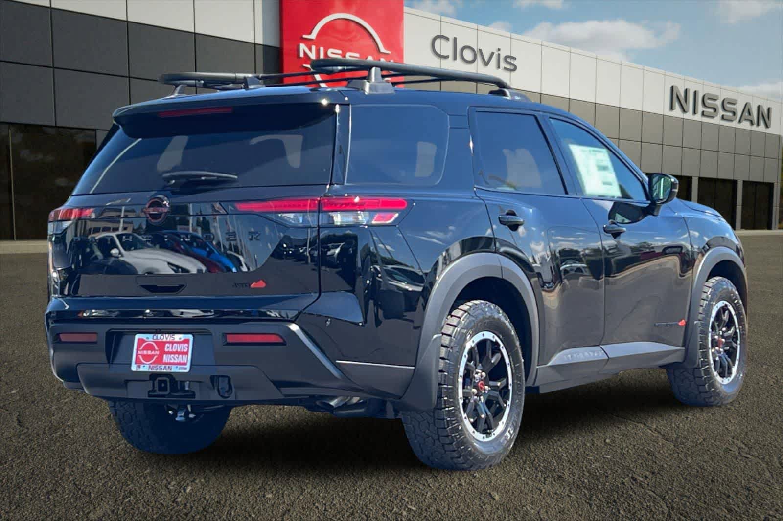 New 2026 Nissan Pathfinder Rock Creek image 3