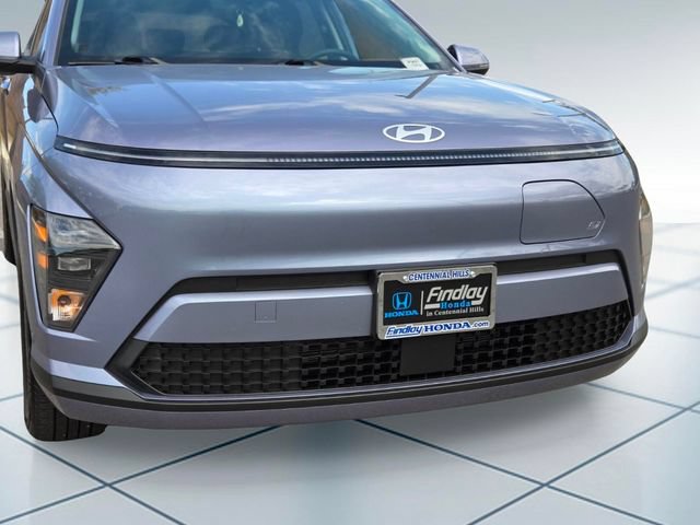 Used 2024 Hyundai Kona SE FWD image 2
