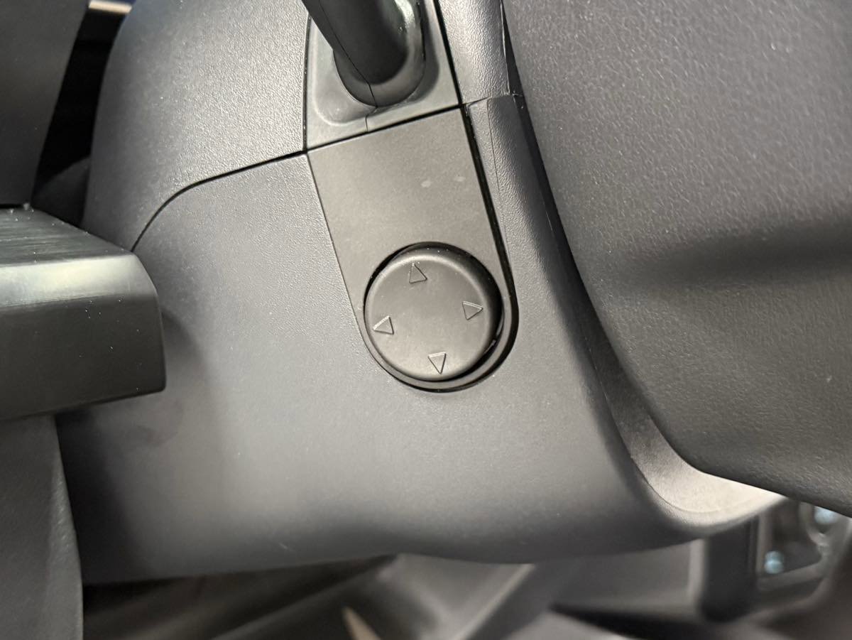 Used 2023 Ford F250 Lariat w/ Black Appearance Package image 20