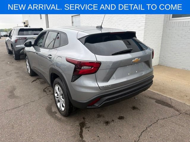Certified 2024 Chevrolet Trax LS FWD image 10