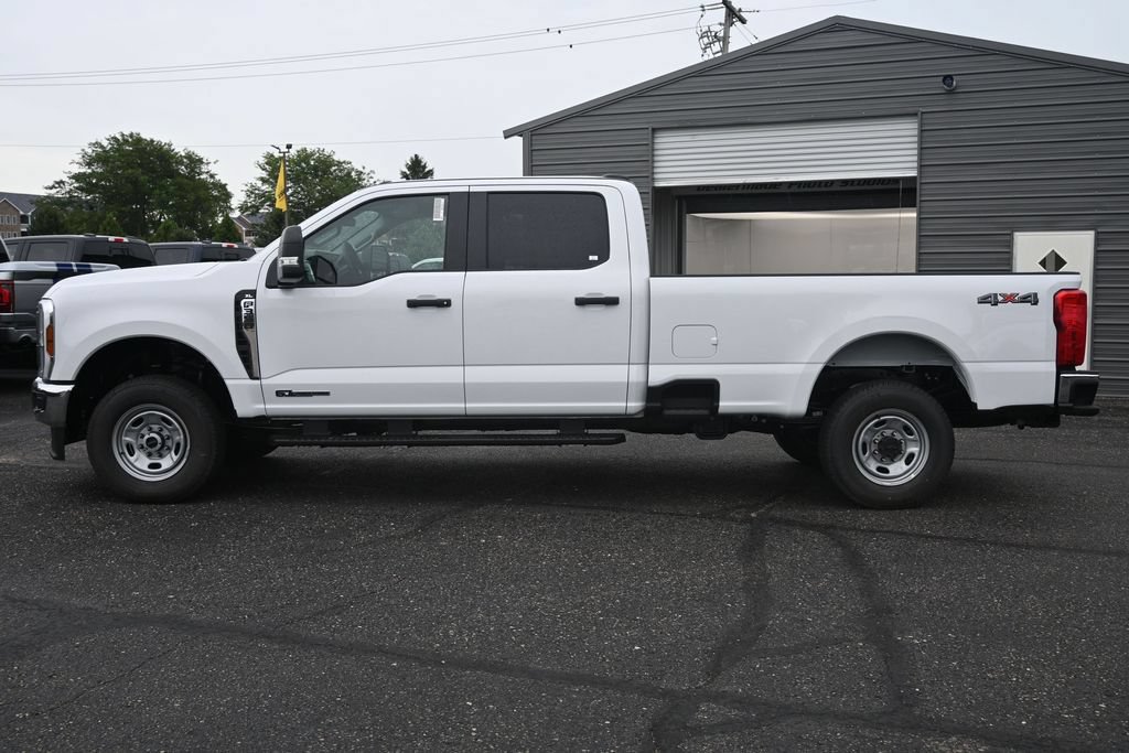 New 2026 Ford F350 XL w/ XL Chrome Package AWD/4WD image 8