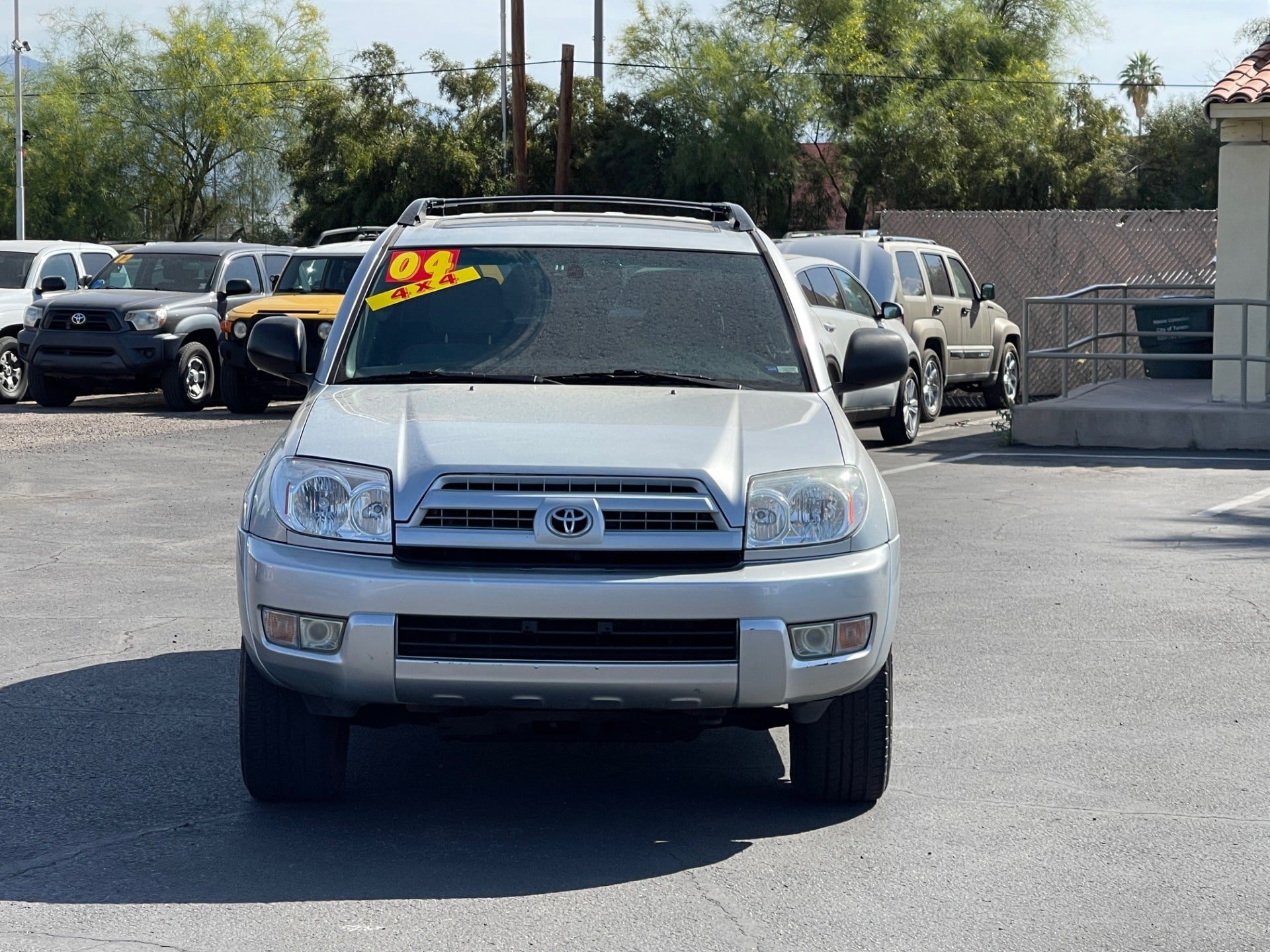 Used 2004 Toyota 4Runner SR5 AWD/4WD image 8