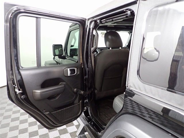 Used 2022 Jeep Wrangler Unlimited Sport image 19