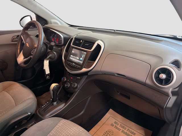 Used 2017 Chevrolet Sonic LT FWD image 23