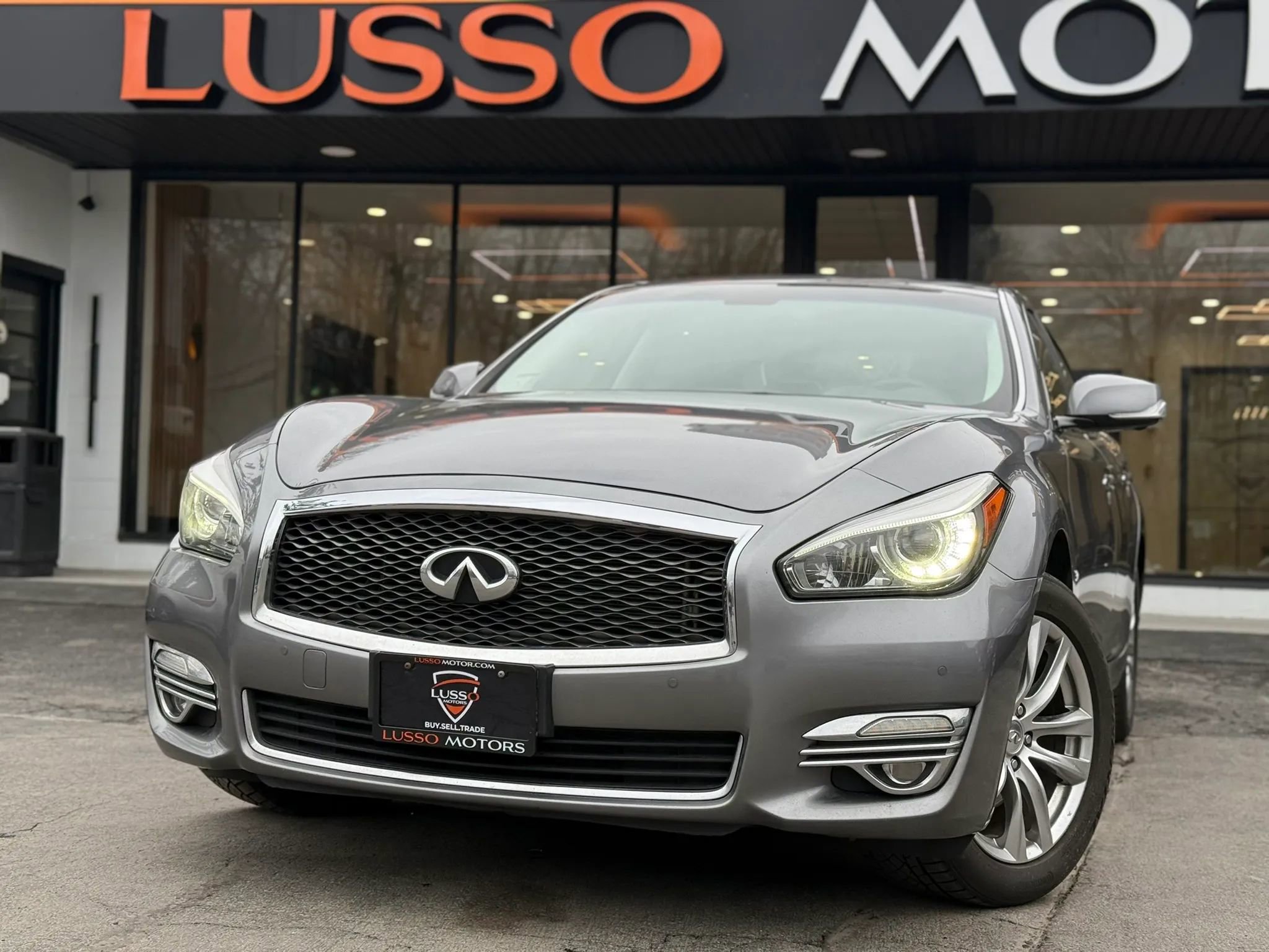 Used 2015 INFINITI Q70 3.7
