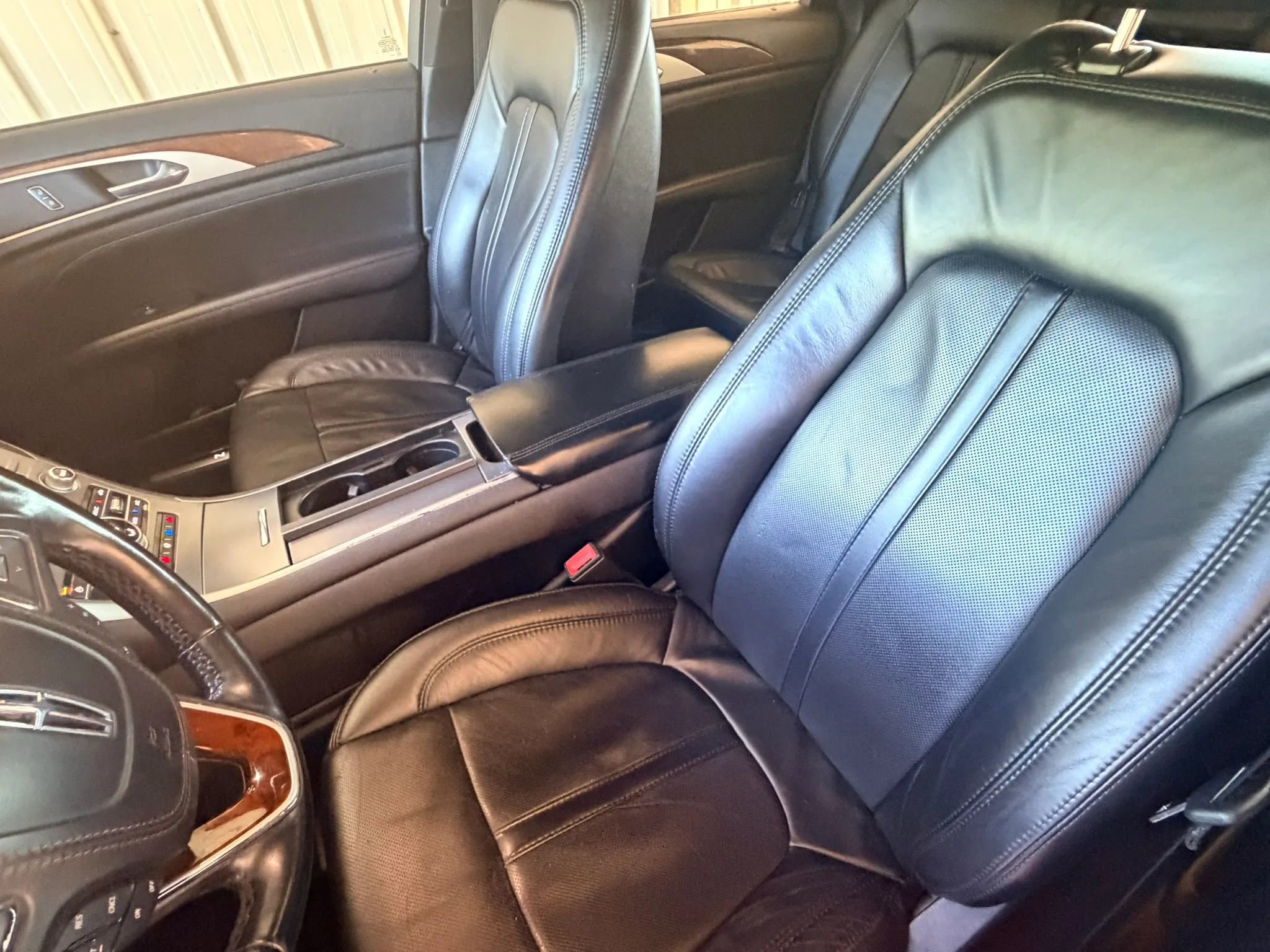 Used 2017 Lincoln MKZ Reserve w/ Climate Package image 23