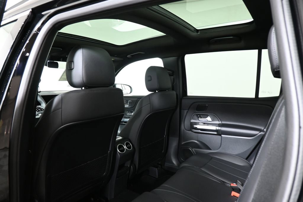 Certified 2026 Mercedes-Benz GLB 250 4MATIC image 26