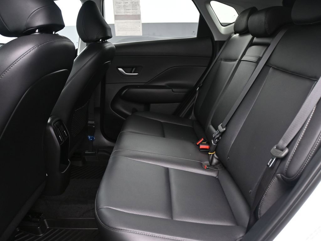 Certified 2026 Hyundai Kona SEL Premium AWD/4WD image 11