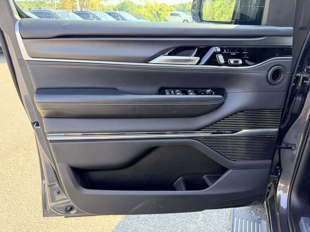 Used 2024 Jeep Grand Wagoneer L Series II w/ Quick Order Packagew 28T AWD/4WD image 14