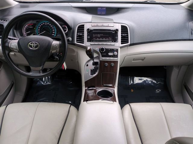 Used 2010 Toyota Venza FWD image 15