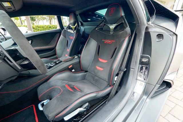 Used 2022 Lamborghini Huracan EVO image 55