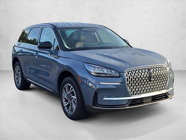 Used 2023 Lincoln Corsair FWD image 3