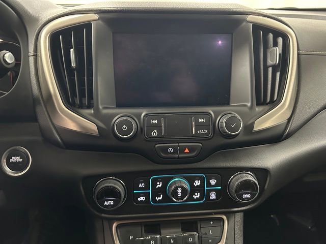 Used 2023 GMC Terrain Denali w/ Denali Premium Package image 19