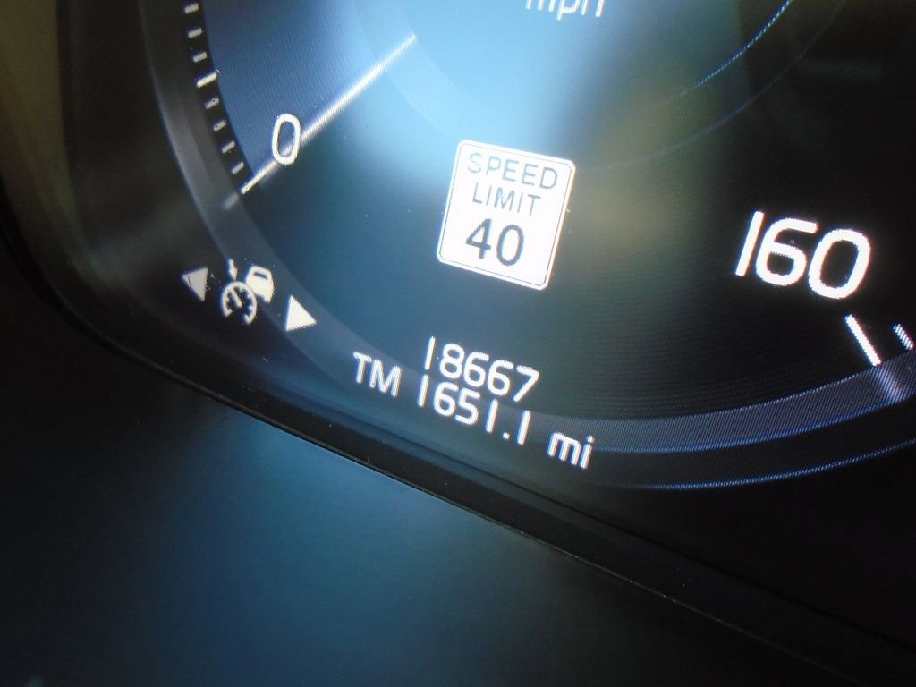 Used 2022 Volvo XC90 T6 Inscription w/ Advanced Package image 14