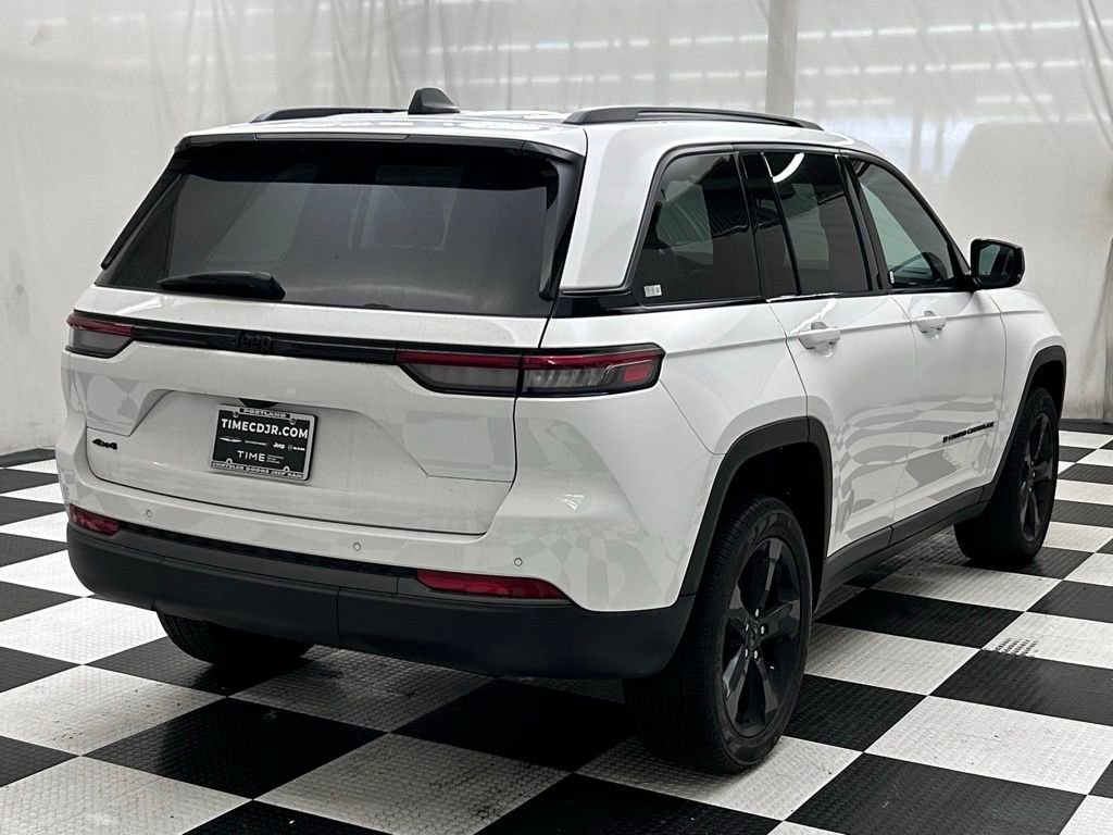 New 2026 Jeep Grand Cherokee Limited w/ Limited Altitude Package image 7