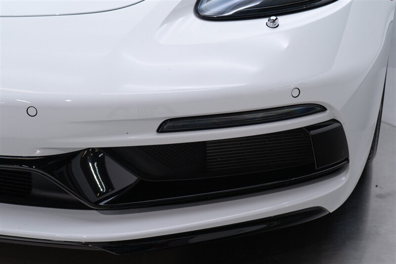 Used 2023 Porsche 718 Boxster GTS RWD image 23