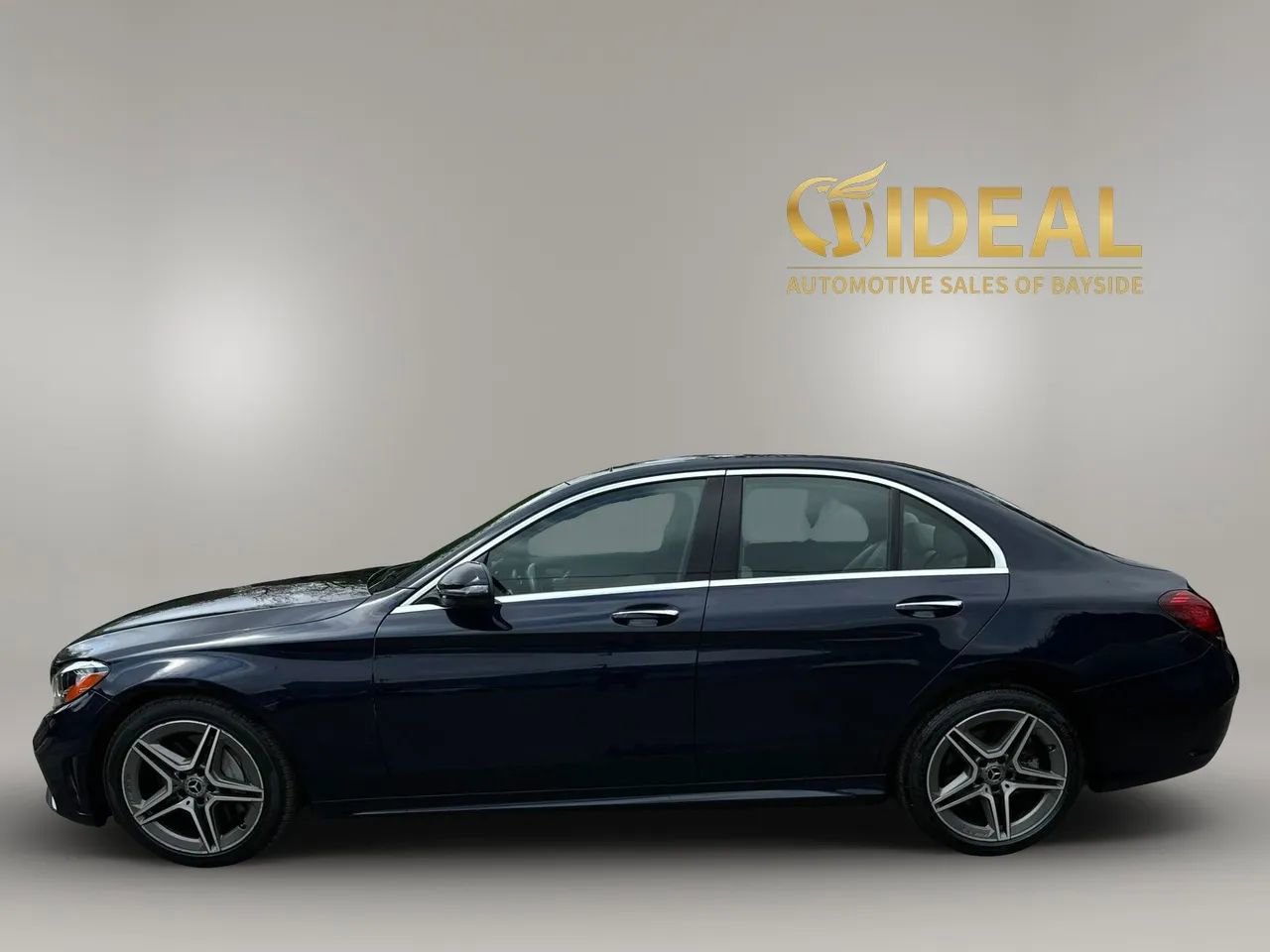 Used 2020 Mercedes-Benz C 300 4MATIC Sedan image 8