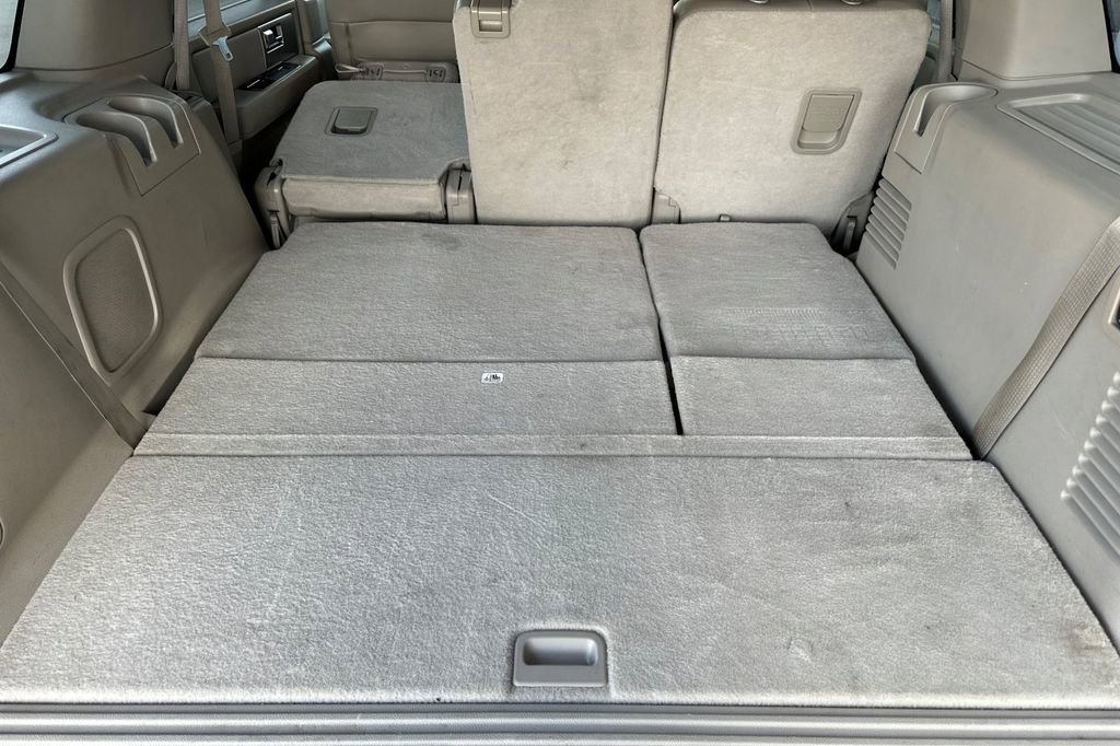 Used 2013 Ford Expedition Limited RWD image 17