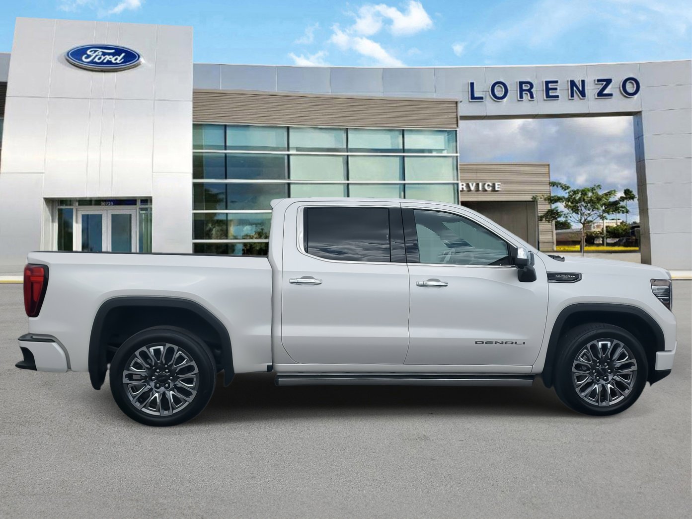 Used 2024 GMC Sierra 1500 Denali Ultimate image 4