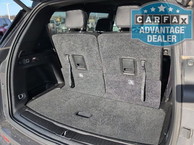 Used 2025 Jeep Grand Cherokee L Limited w/ Black Appearance Package image 12