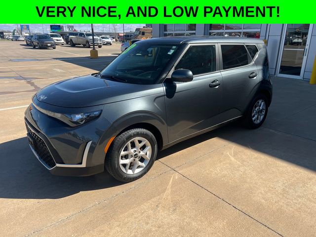 Used 2023 Kia Soul LX w/ Option Group 015 image 1