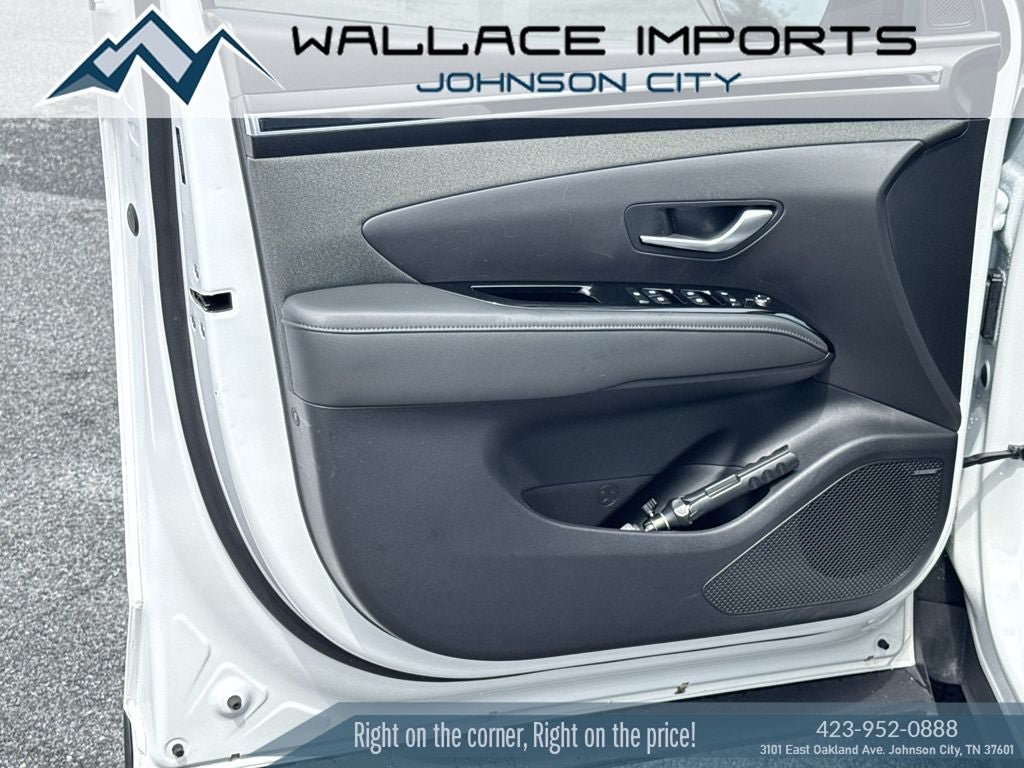 Used 2024 Hyundai Santa Cruz Limited AWD/4WD image 13