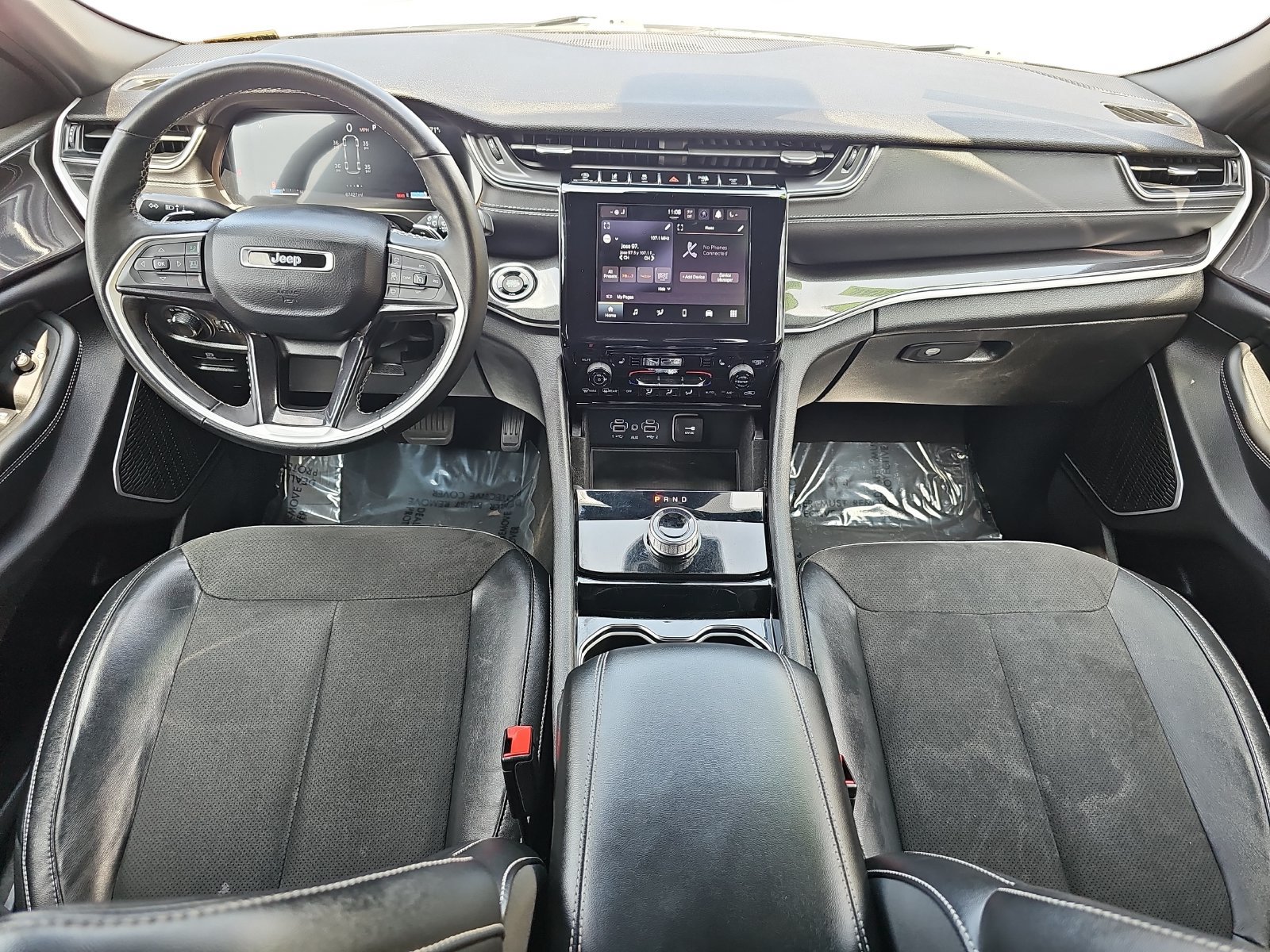 Used 2022 Jeep Grand Cherokee Altitude AWD/4WD image 9