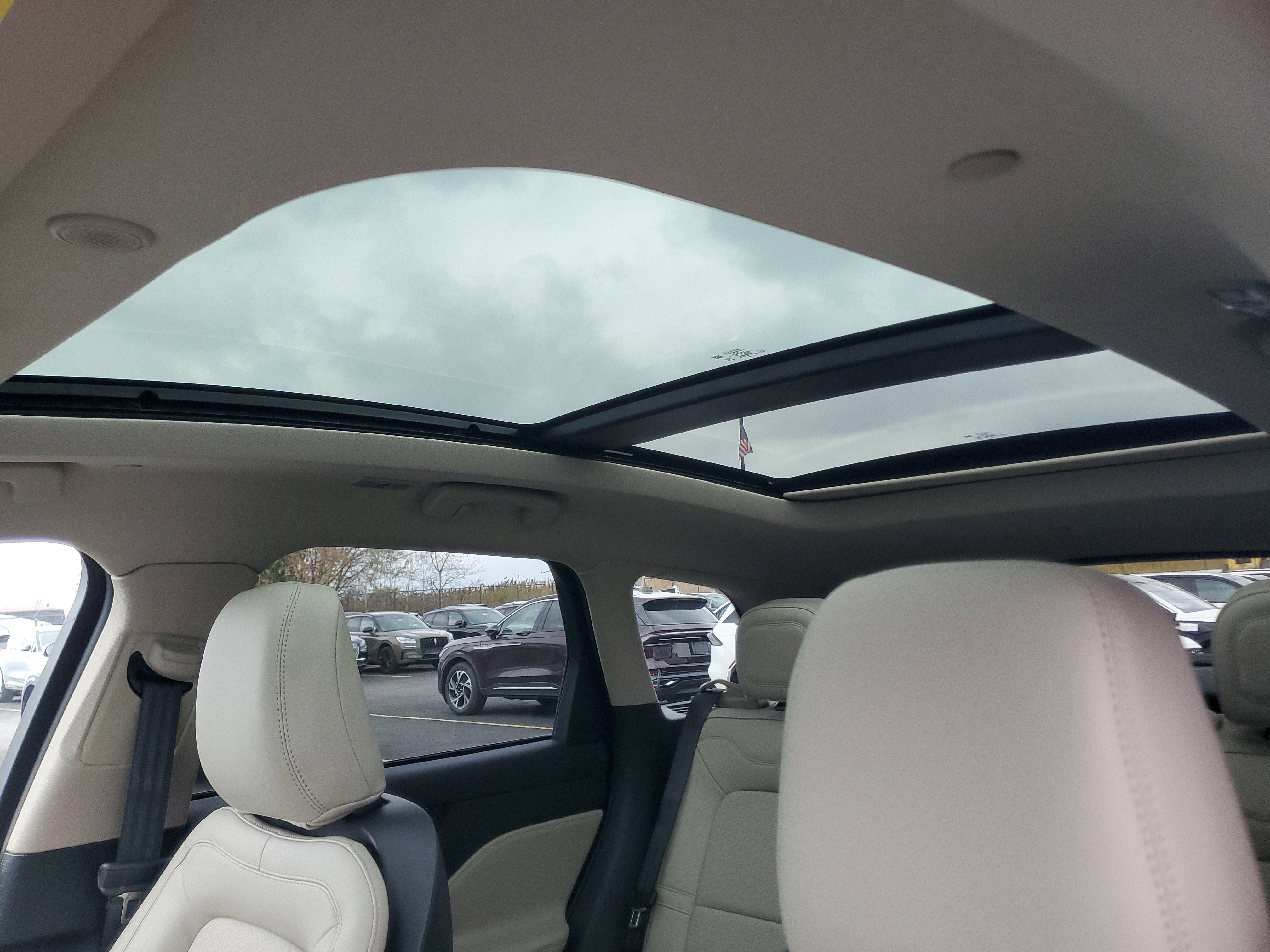 New 2026 Lincoln Corsair Reserve w/ Jet Appearance Package image 11