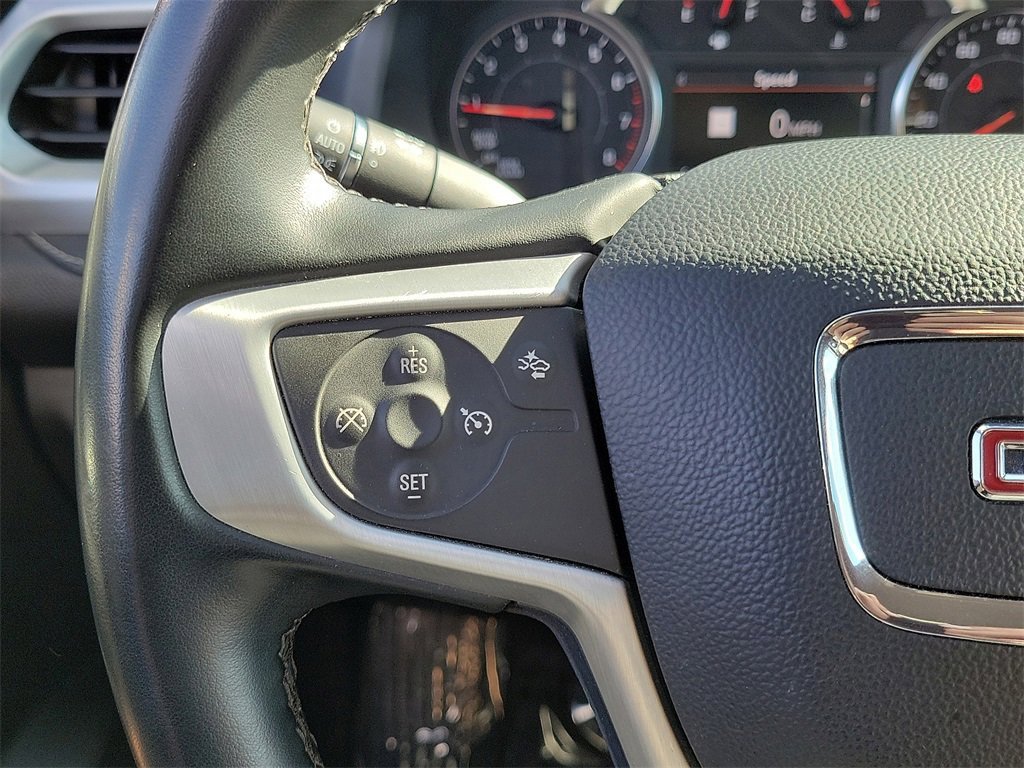 Used 2023 GMC Acadia SLT image 5