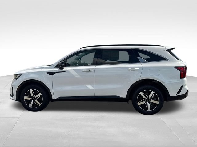 Used 2021 Kia Sorento S FWD image 2