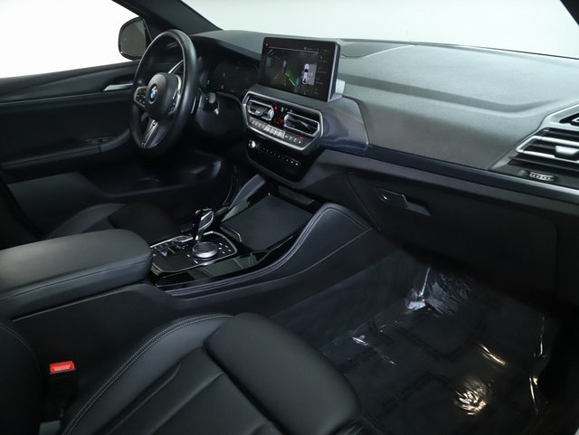 Used 2024 BMW X4 xDrive30i w/ Premium Package AWD/4WD image 42