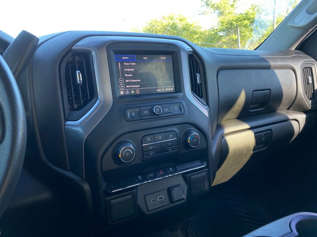 Used 2021 Chevrolet Silverado 1500 Custom Trail Boss w/ LPO, Dark Essentials Package AWD/4WD image 18