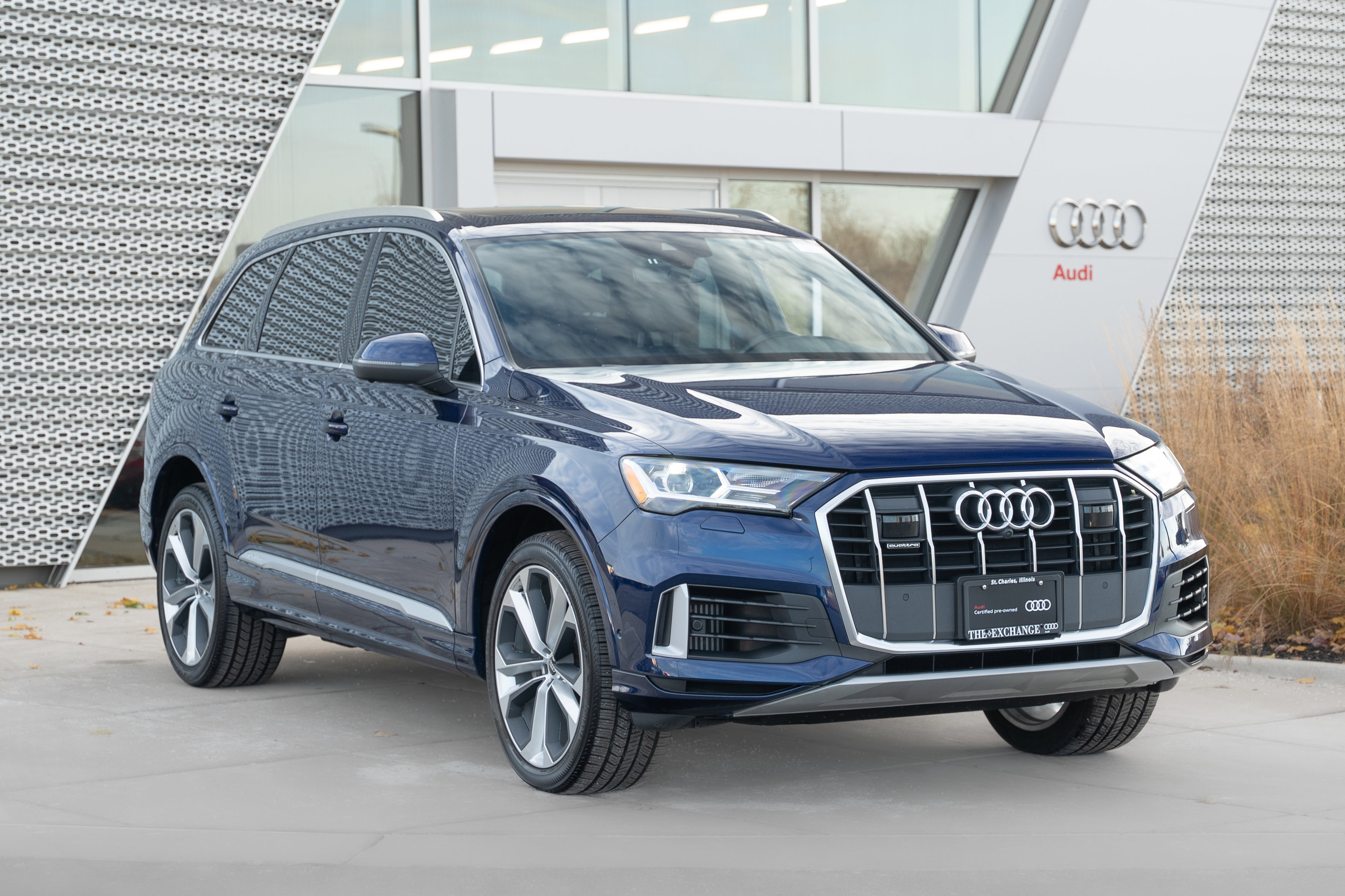 Certified 2022 Audi Q7 Premium Plus w/ Premium Plus Package image 2