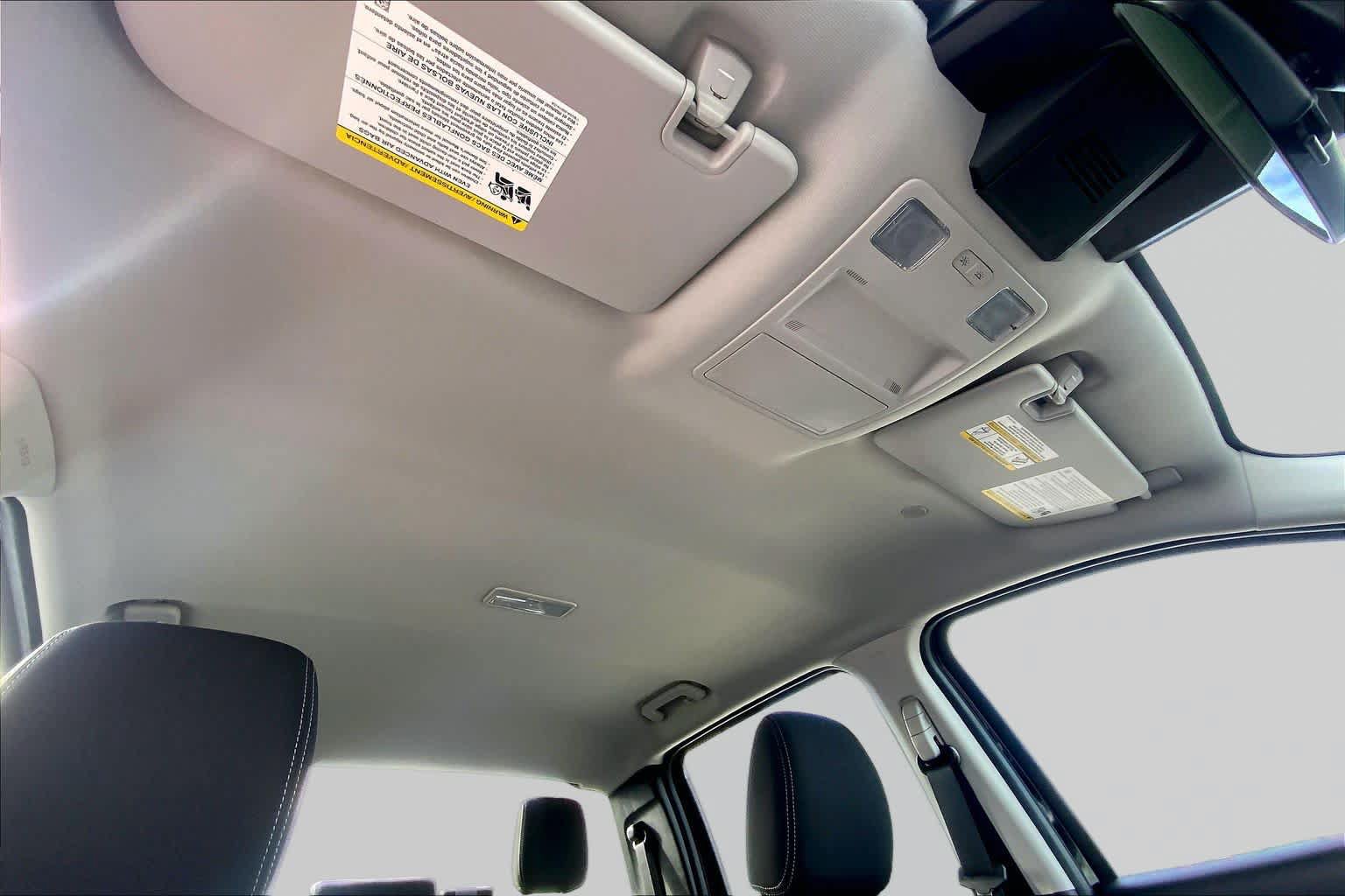 Used 2025 Ford Ranger XL RWD image 14