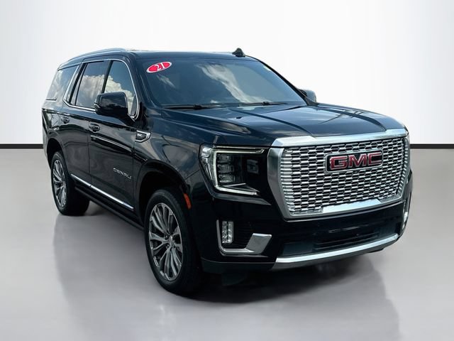 Used 2021 GMC Yukon Denali w/ Denali Premium Package AWD/4WD image 3