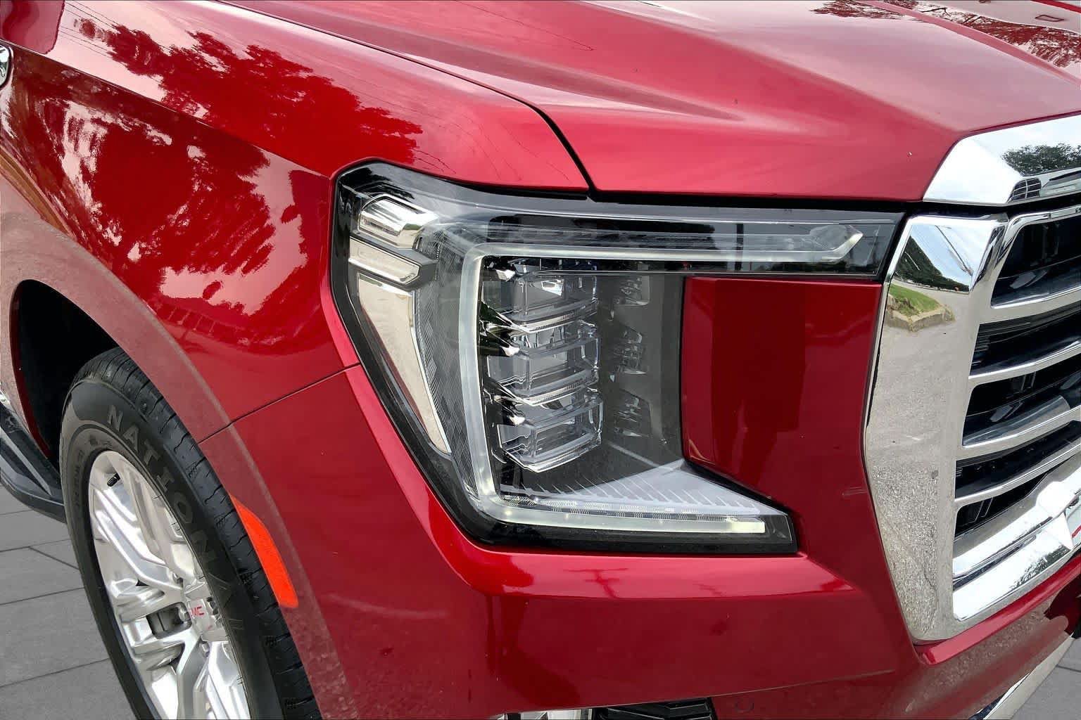 Used 2021 GMC Yukon XL SLT AWD/4WD image 26