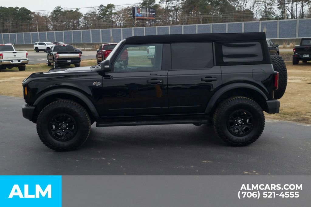 Used 2023 Ford Bronco Wildtrak image 10