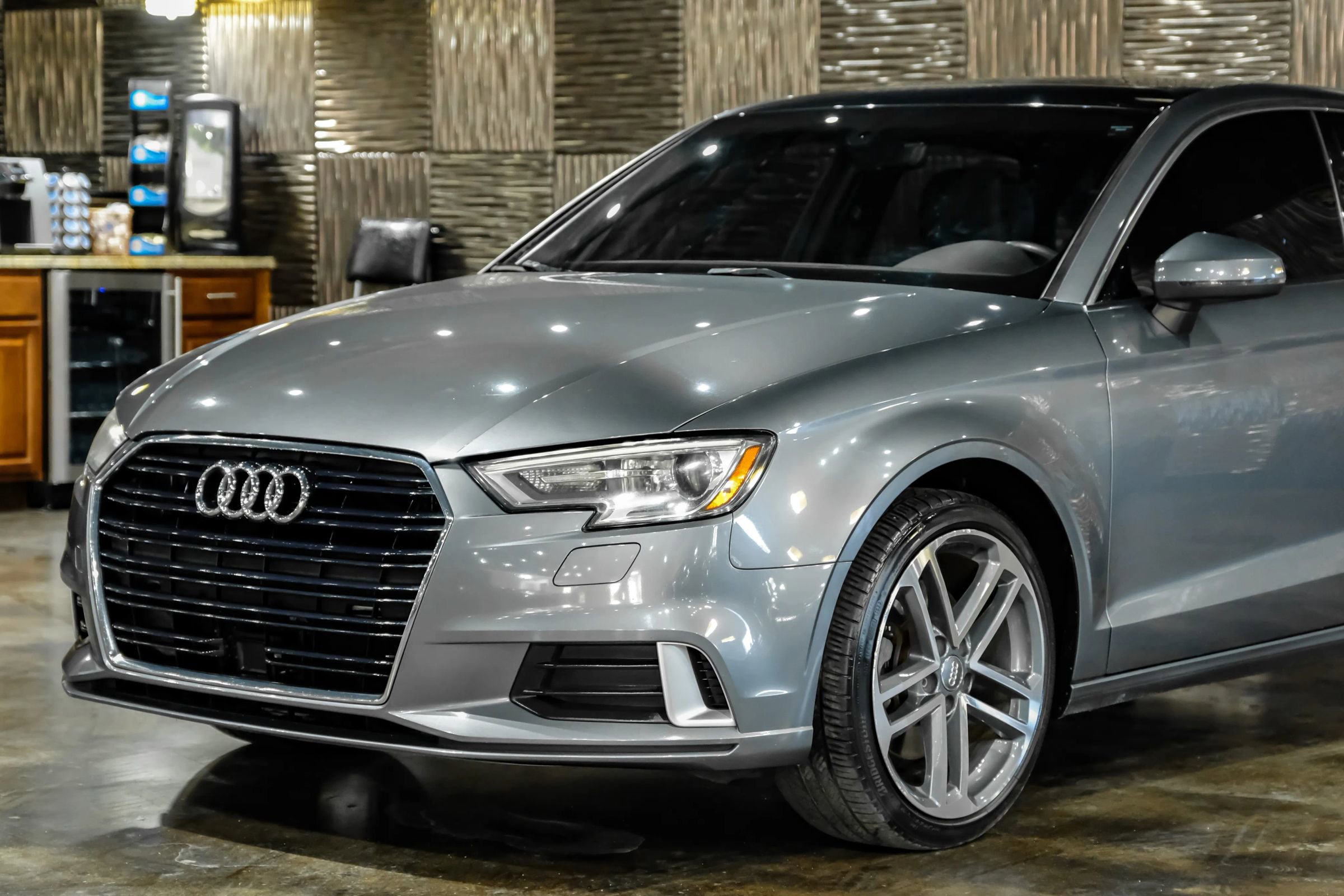 Used 2019 Audi A3 2.0T Premium w/ Convenience Package image 10