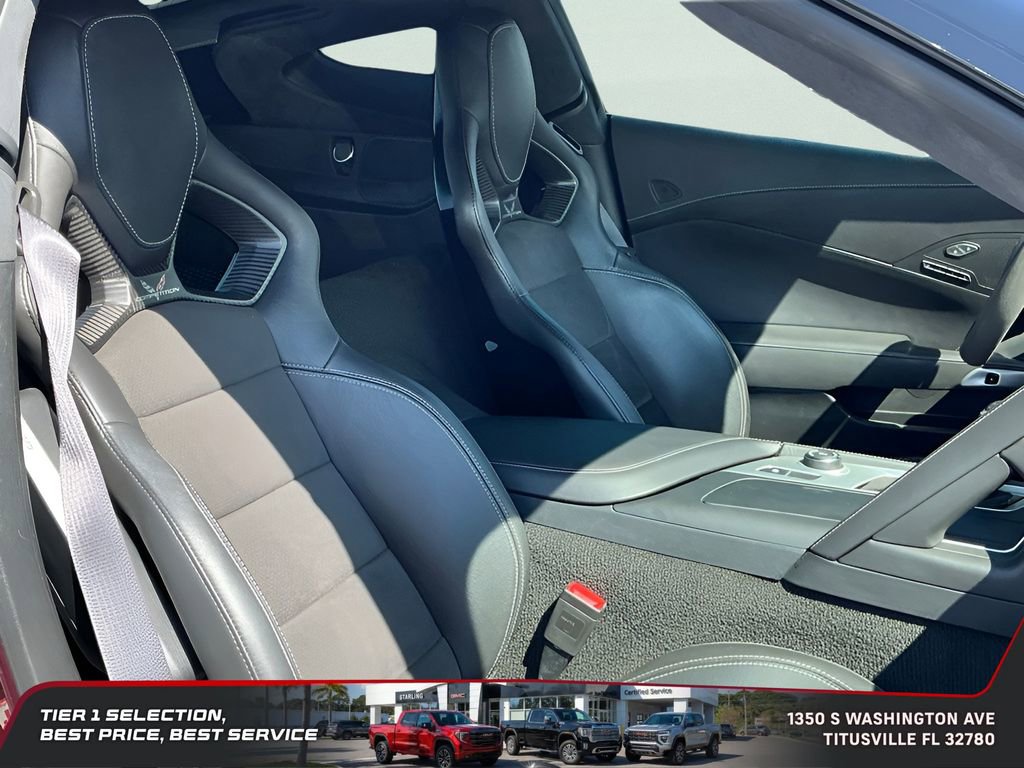 Used 2017 Chevrolet Corvette Stingray Coupe RWD image 18