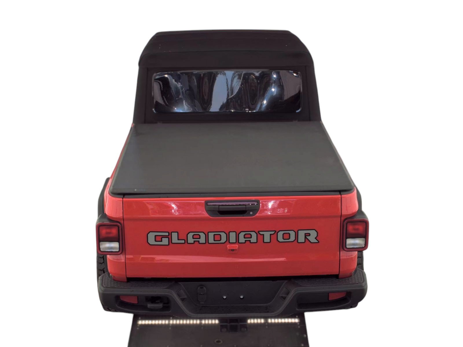 Used 2022 Jeep Gladiator Sport AWD/4WD image 2