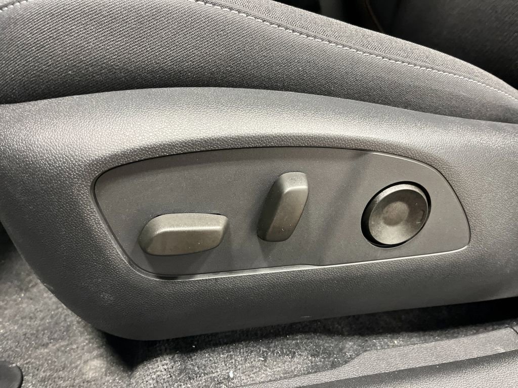 New 2025 Honda Prologue EX image 19