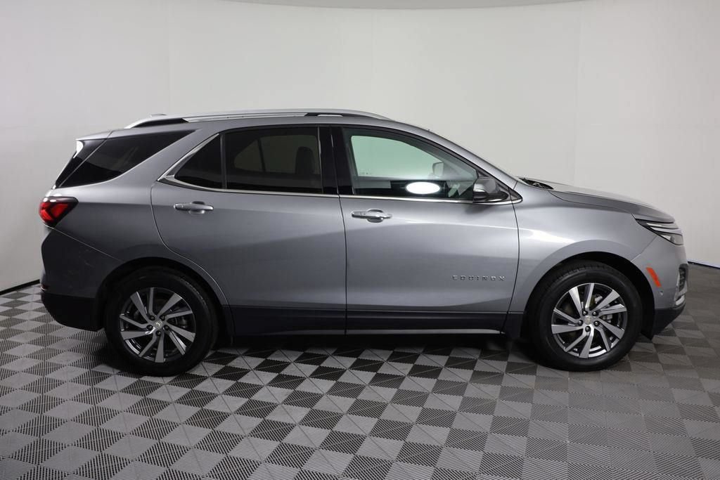 Used 2023 Chevrolet Equinox Premier AWD/4WD image 9