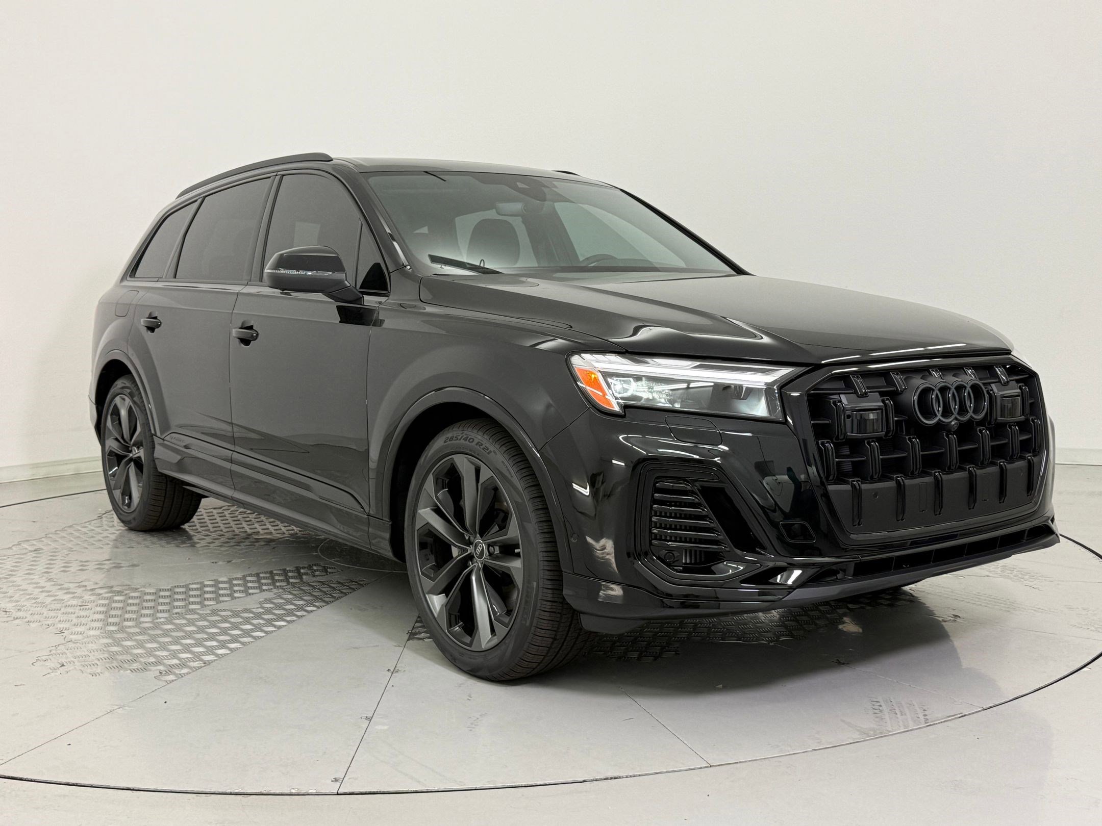 New 2026 Audi Q7 3.0T Premium Plus AWD/4WD image 7