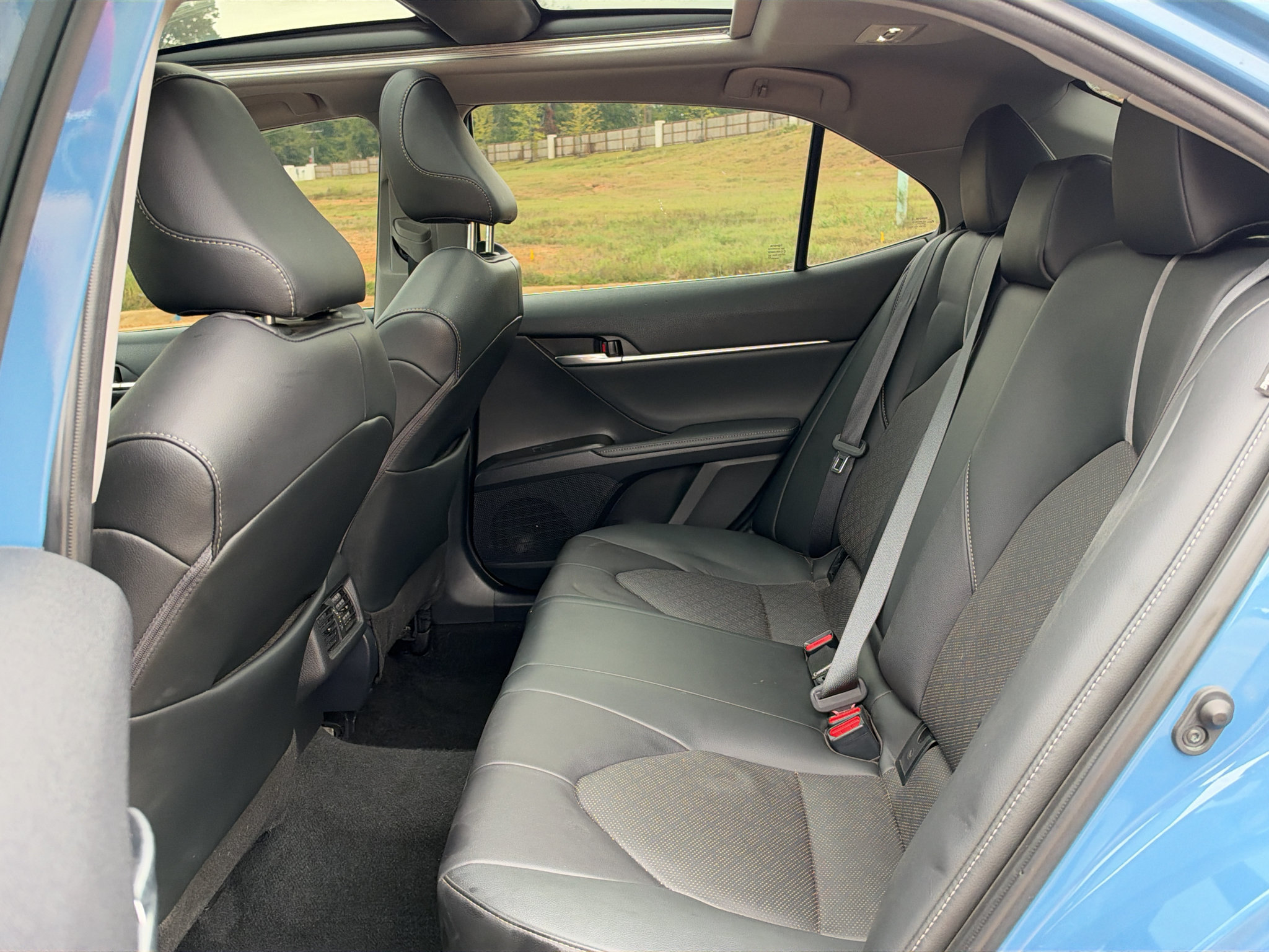 Used 2024 Toyota Camry XSE FWD image 15