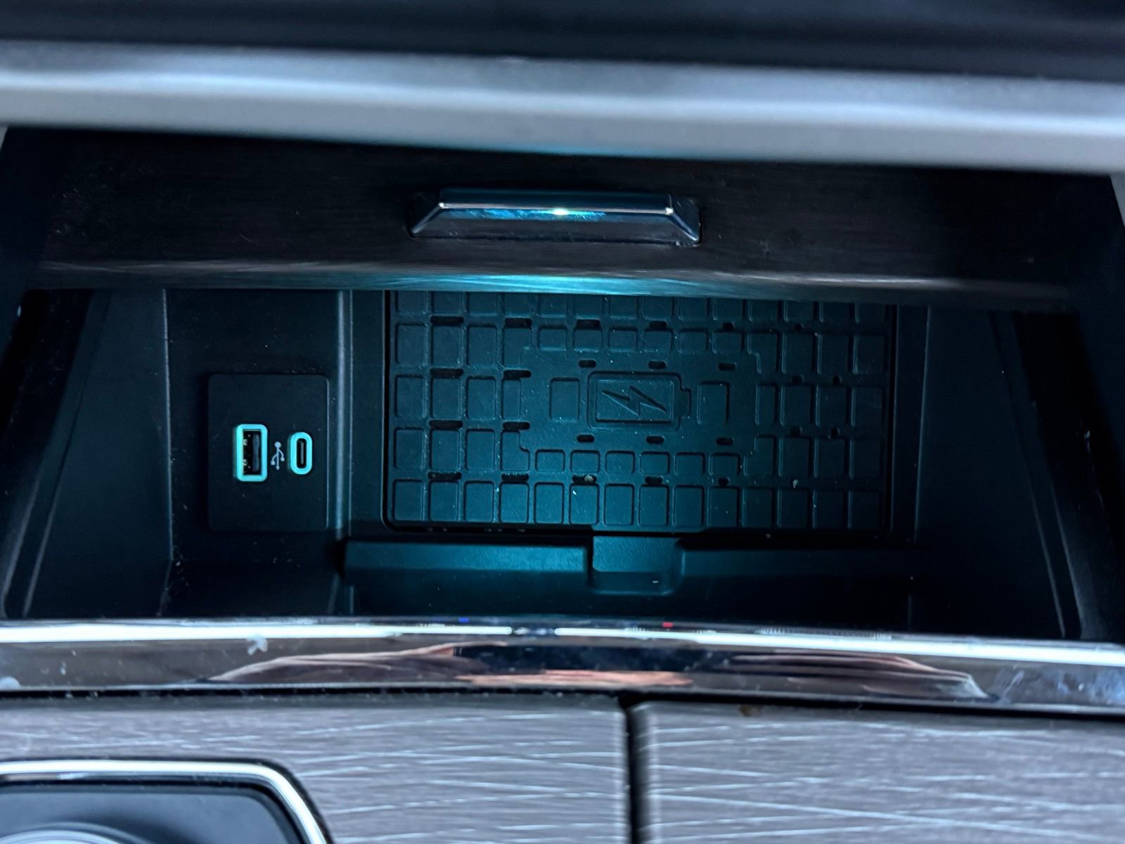 Used 2023 Ford Expedition Max Limited image 24