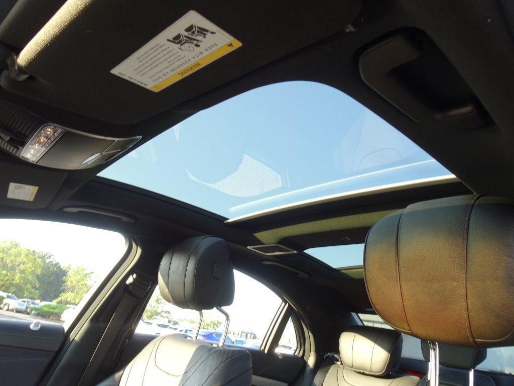 Used 2017 Mercedes-Benz S 550 4MATIC Sedan image 13