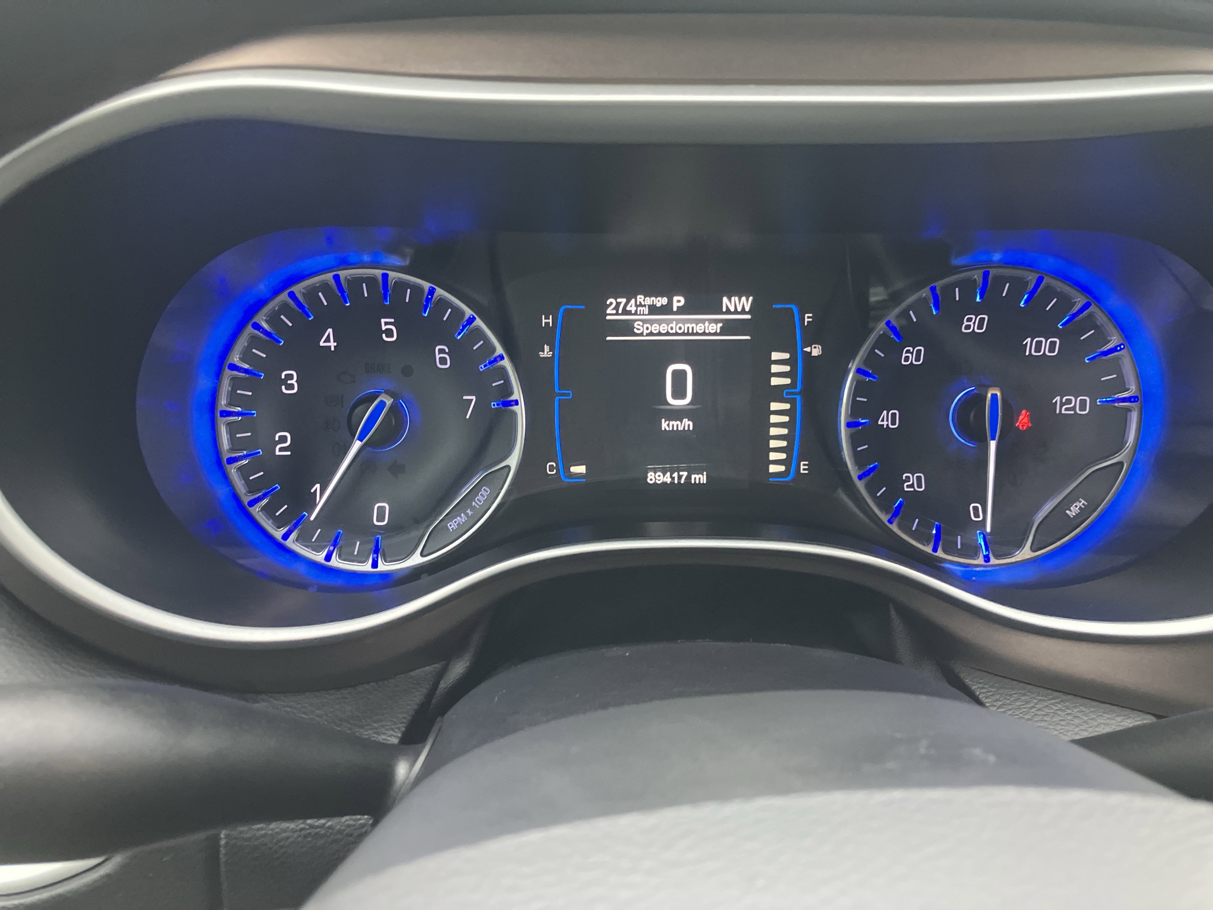 Used 2017 Chrysler Pacifica Touring-L w/ Tire & Wheel Group image 23