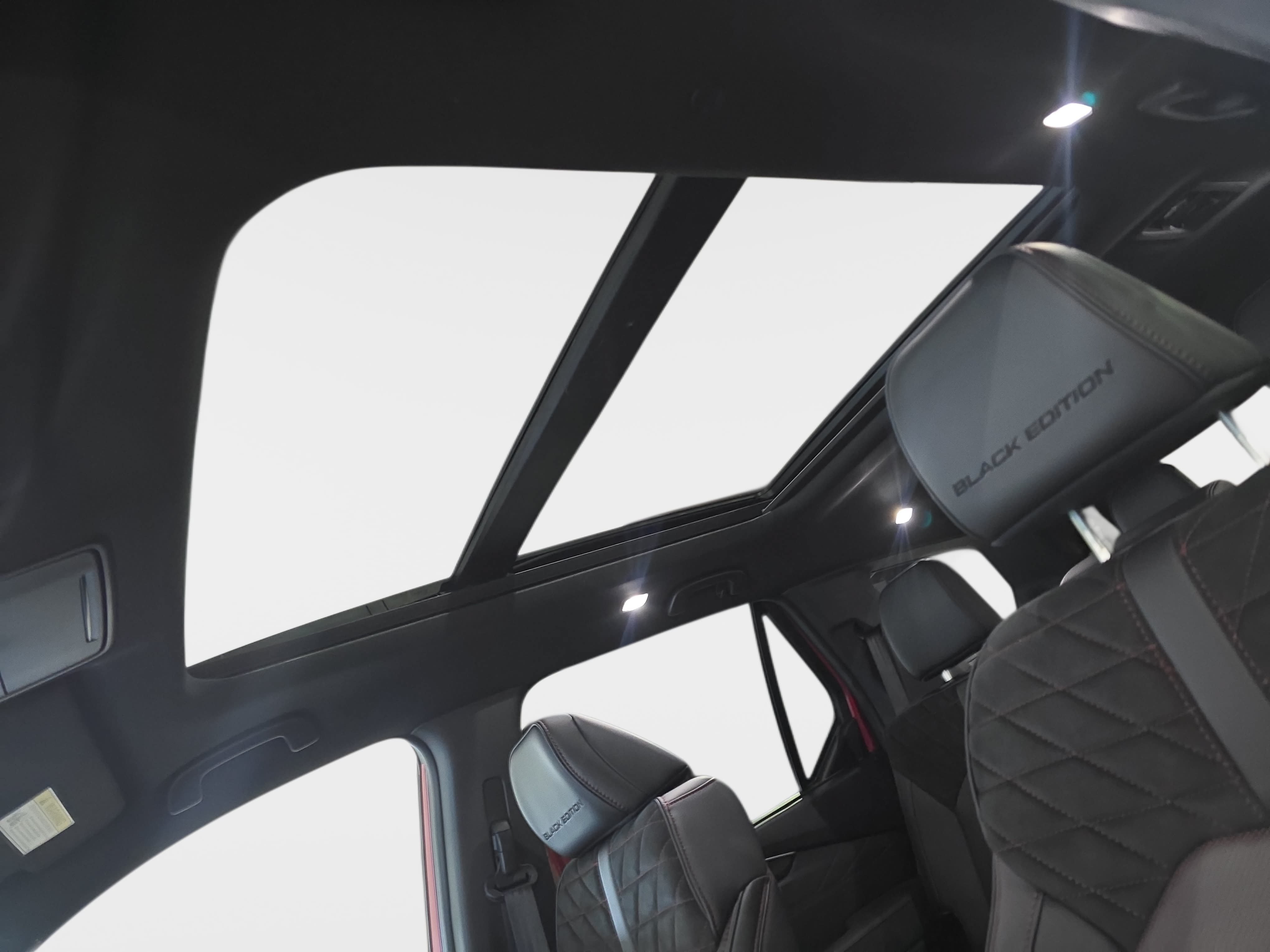 Used 2026 Honda Pilot Black Edition image 27